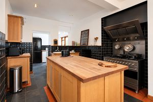 Kitchen/Diner- click for photo gallery